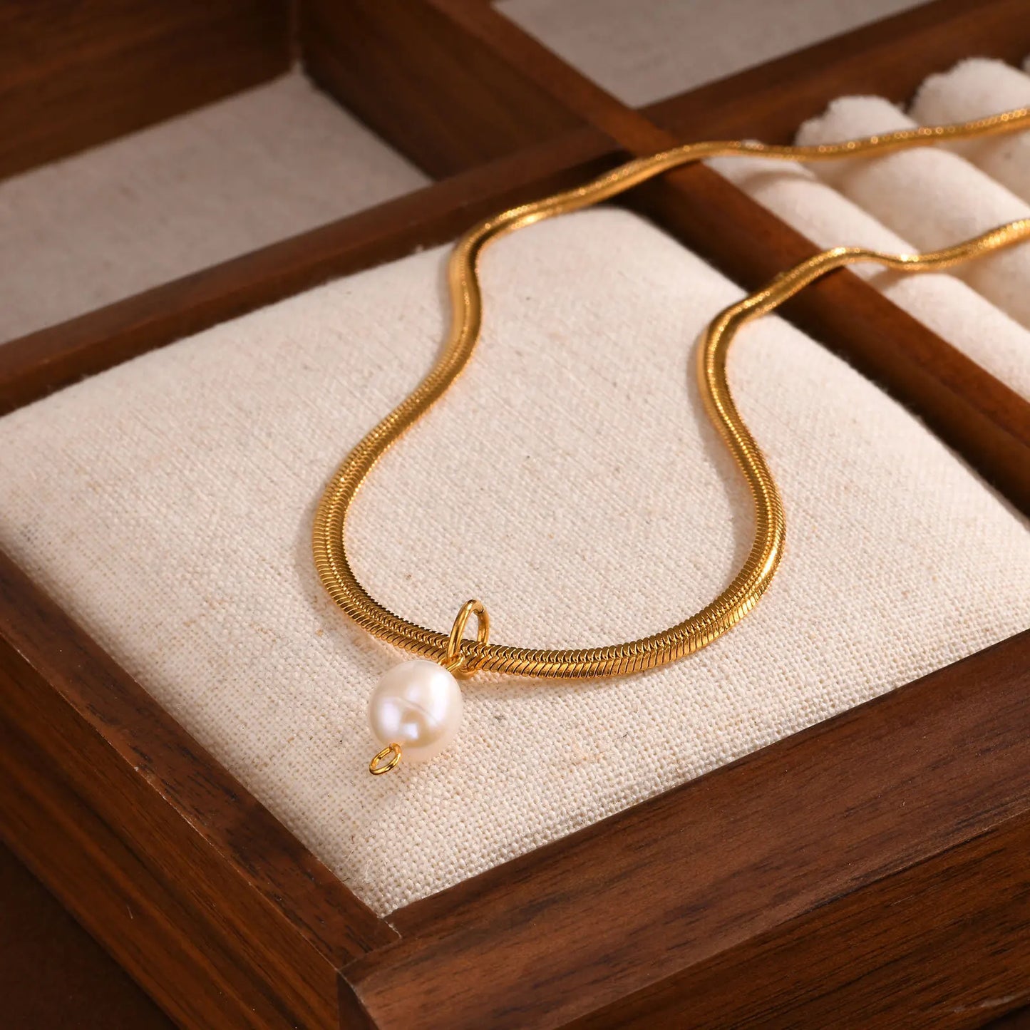 Pearl Pendant Necklace 18k Gold Plated